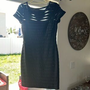 Perfect little black dress!